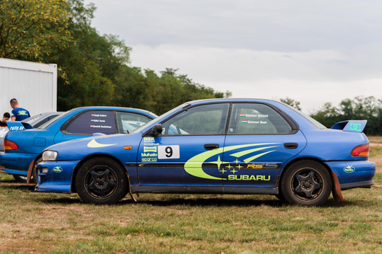 Rally vagy drift élményvezetés: melyik illik jobban hozzád?