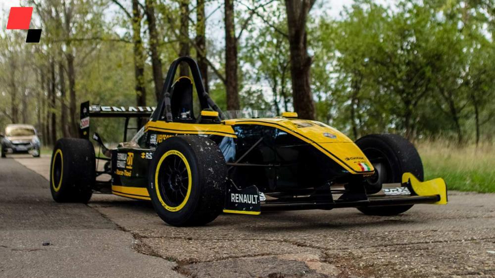 Kétüléses Forma Renault Versenyautó ÉlményAutózás - 1.