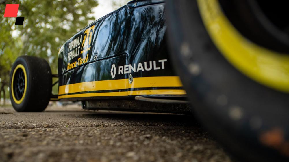 Kétüléses Forma Renault Versenyautó ÉlményAutózás - 4.