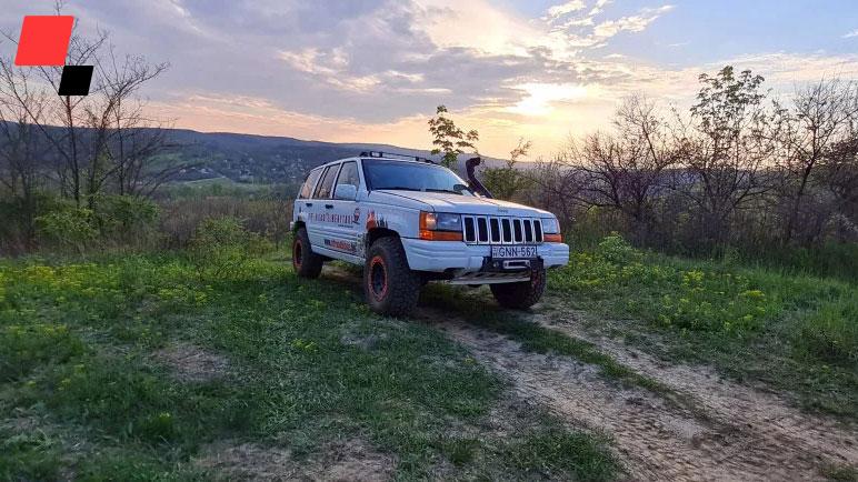 Jeep Cherokee | Military Offroad túra - 1.