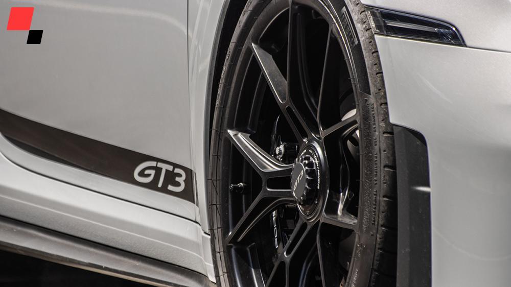 Porsche 911 GT3 élményvezetés - 4.